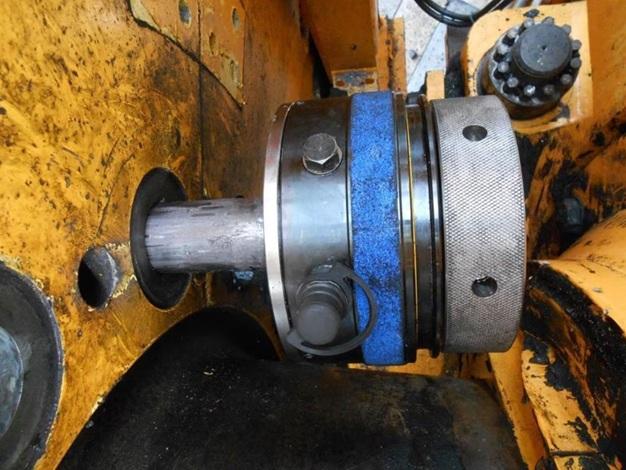 hydraulic bolt tensioners