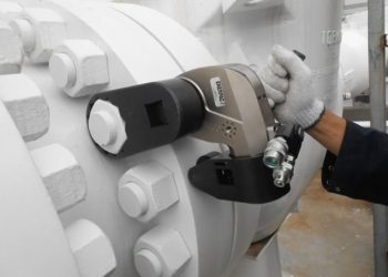 How Industrial Bolting Tools Keep Your Crew Safe and Productive